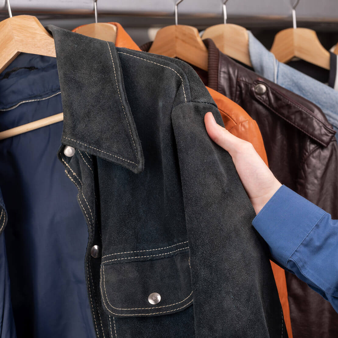 Clean suede shop jacket at home